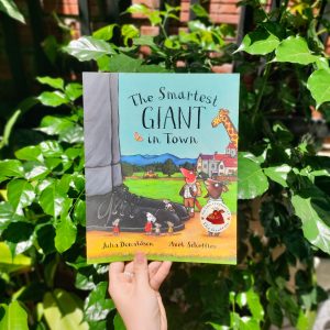 The Smartest Giant in Town - Julia Donaldson