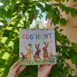 We're Going On An Egg Hunt - Laura Hughes