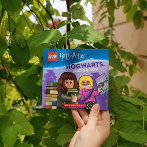 LEGO Harry Potter - Hogwarts Handbook